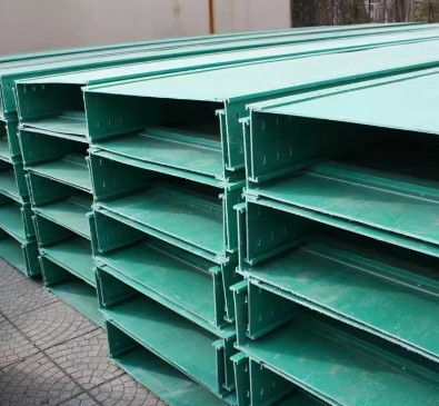 高強度ガラス繊維プラスチックFRPプロファイルGRP構造プロファイルチャネル